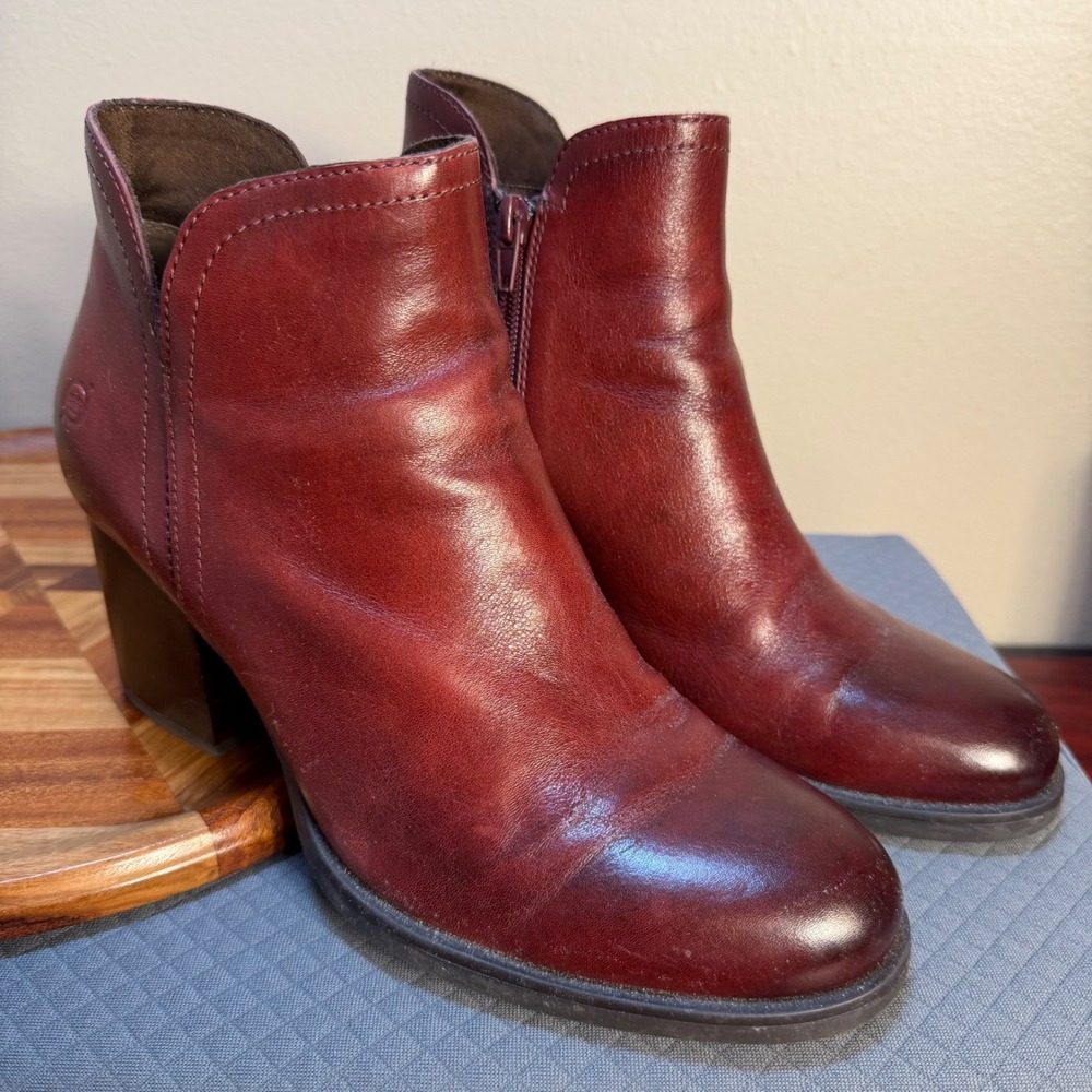 Born Khele Burgundy Red Leather Ankle Boots Side Cutout Block Heel BR0051505 9M
